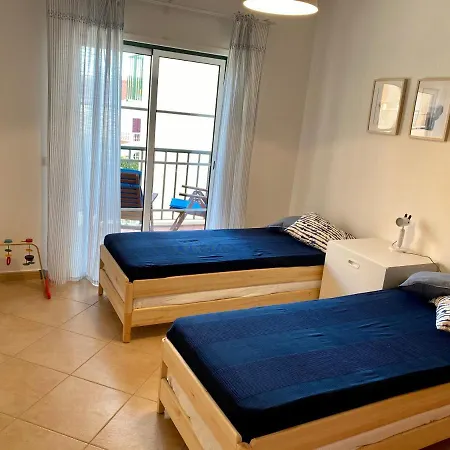 Apartament St. & Pool