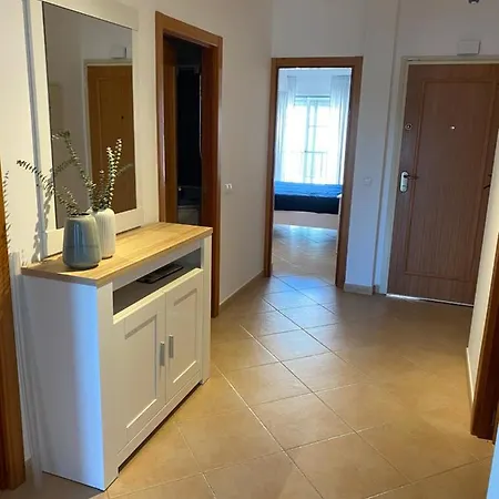 St. & Pool Apartment