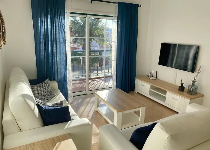 St. & Pool Lägenhet *